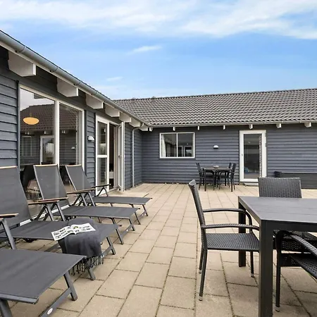 5 Star Holiday Home In Spottrup