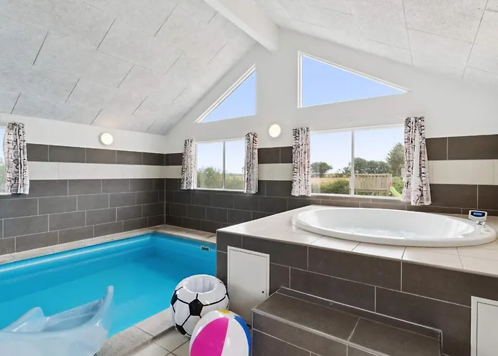 Luxury Retreat By Hostrup - By Traum
